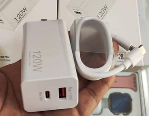 Cargador Xiaomi de 120W Doble Puerto Con Cable Tipo C Carga Ultra Rapida