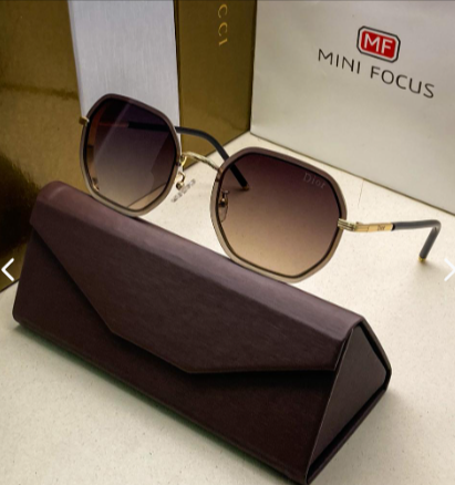 GAFAS DE DISEÑADOR CHRISTIAN DIOS CALIDAD 1.1 CON ESTUCHE