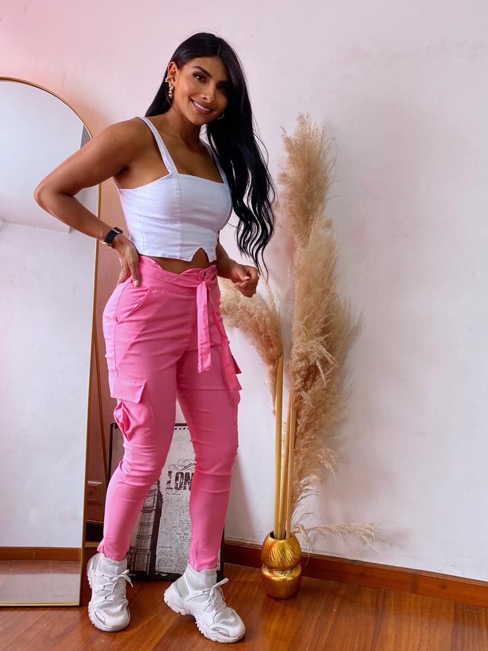 Conjunto Victoria Jos: Estilo Moderno y Funcional